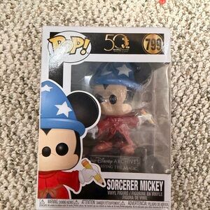 Sorcerer Mickey Vinyl Figure